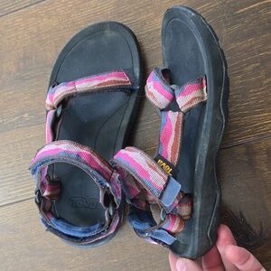 TEVA Hurricane Water Hiking Little Girl Size 13 Sports Sandals